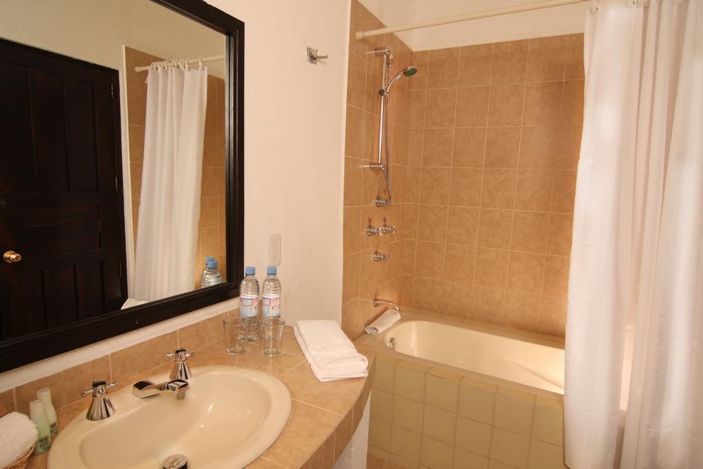 Hotel Villa Del Villar Керетаро Екстер'єр фото